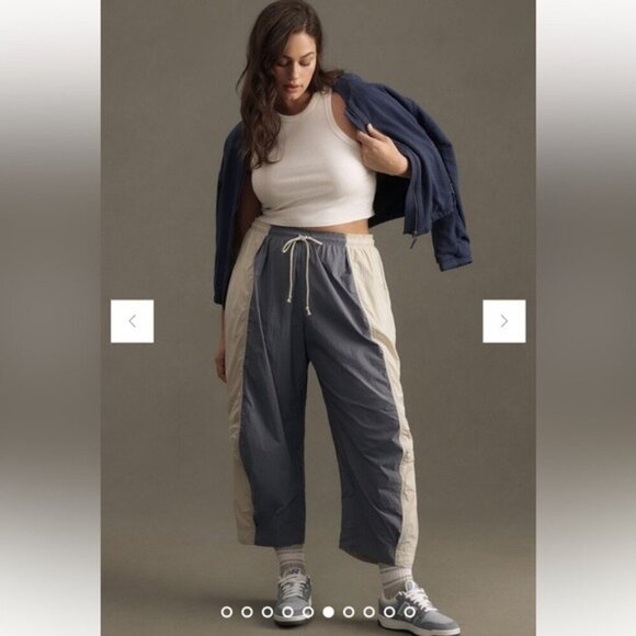 Anthropologie Pants - Anthropologie Daily Practice Colorblock barrel Parachute Pants size Small Petite